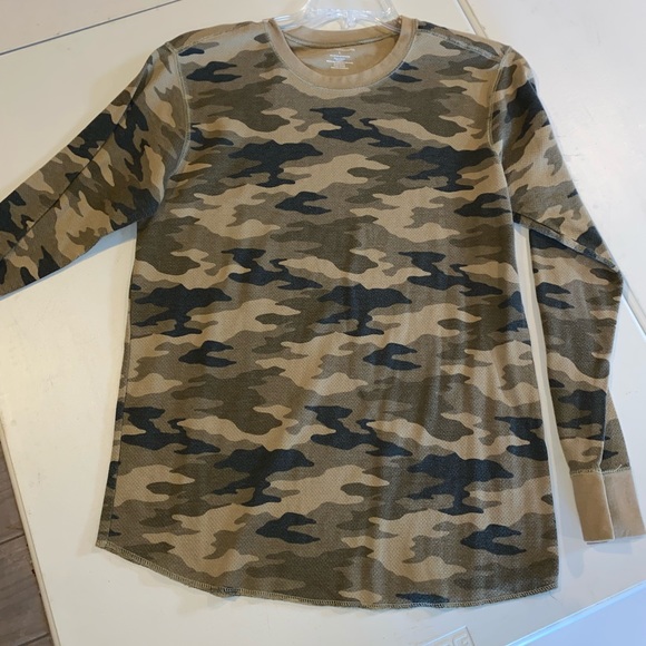 Men's Croft & Barrow® Camouflage Thermal Tee - Picture 2 of 4